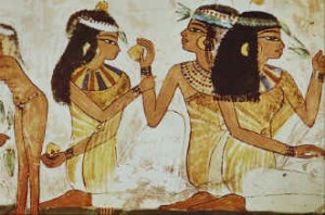 Donne egiziane. I loro antirughe erano costituiti da preparati a base di ingredienti naturali