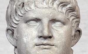 Nerone, anche prima di diventare imperatore, si distinse per il comportamento violento