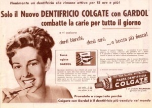 Una vecchia pubblicità del dentifricio Colgate