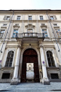 Palazzo Cavour a Torino. Qui lo statista nacque e morì