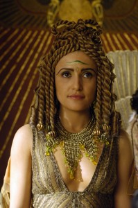 Cleopatra in una fiction tv. La regina d'Egitto faceva cospargere di profumo le vele delle navi