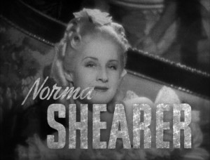 Norma Shearer in "Maria Antonietta", 1938