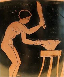 Un antico greco alle prese con un maiale da mangiare. Il maialino veniva cucinato in diversi modi